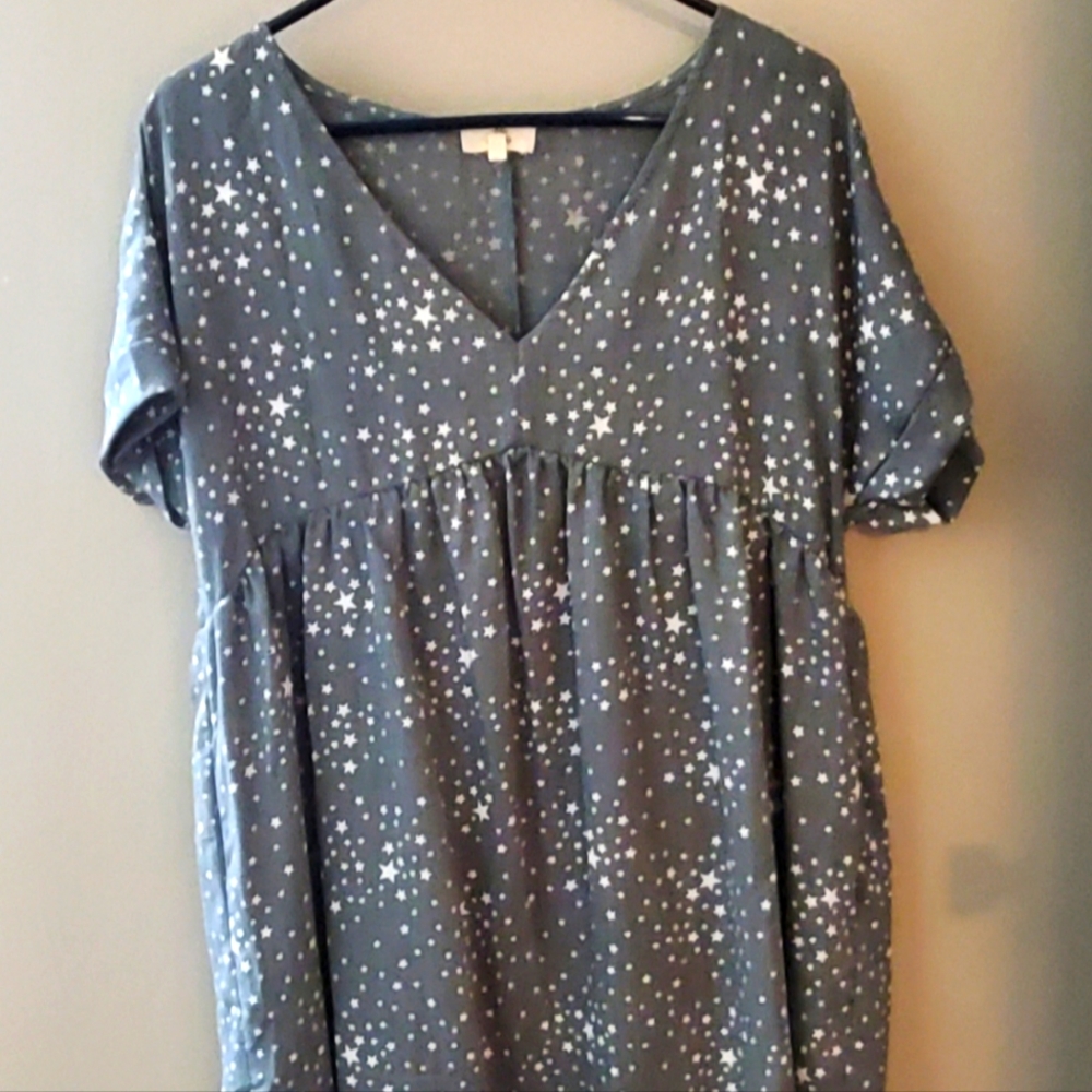Star short sleeve Dress